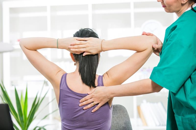 How Chiropractic Care Boosts Athletic Performance